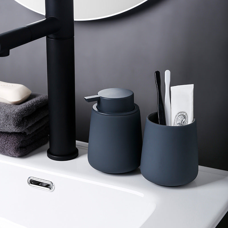 Nua Home | Elegant Ceramic Soap Dispenser