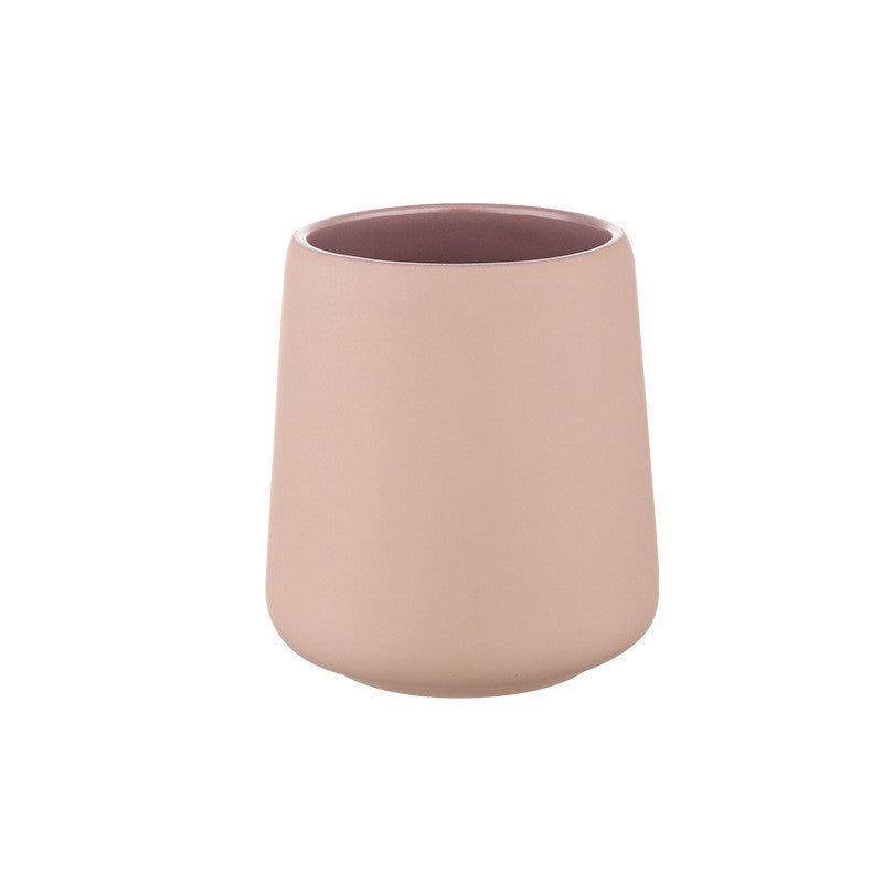 Nua Home | Elegant Ceramic Soap Dispenser